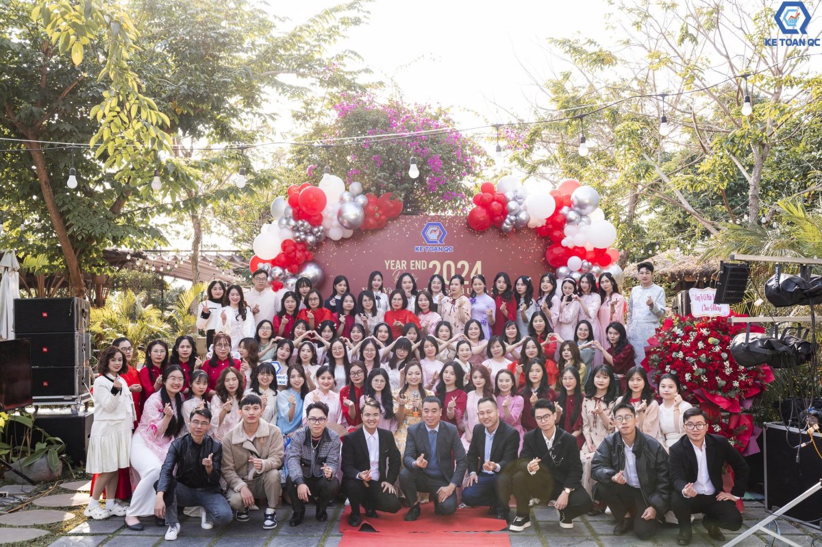 TẤT NIÊN 2024